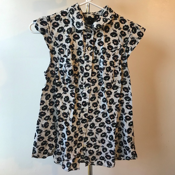 Marc By Marc Jacobs Tops - SALE! MARC BY MARC JACOBS Floral Button Down